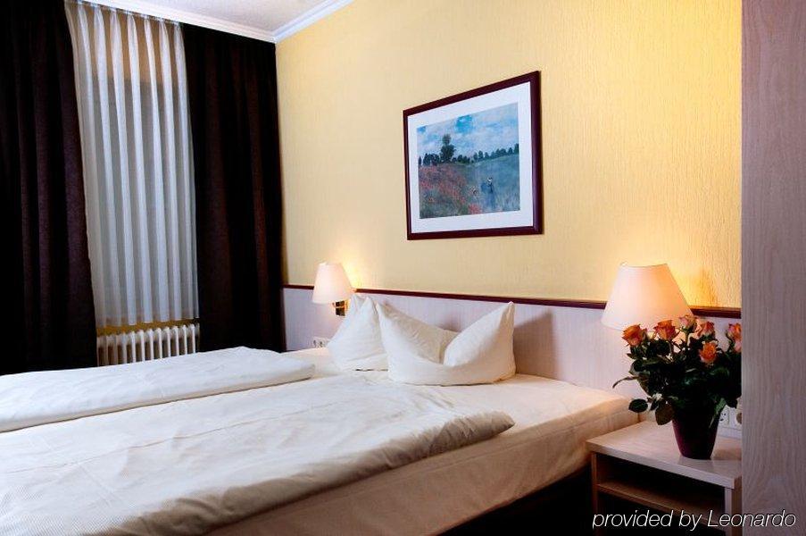Burghotel Stammhaus Nuremberg Bagian luar foto